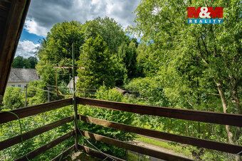 Nabízíme stavební pozemek o výměře 432 m² v klidné části obc