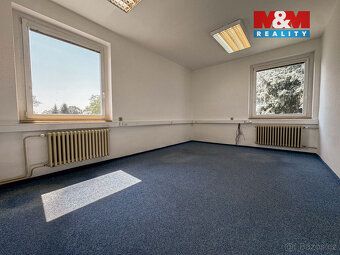Commercial space for rent in a desirable location