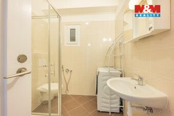 Pronájem prostorného bytu 2+kk (62 m²) po právě dokončené mo
