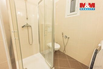 Pronájem prostorného bytu 2+kk (62 m²) po právě dokončené mo