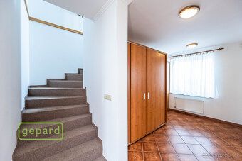 Looking for peaceful family life but also want city within reach?