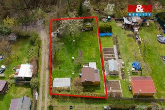 Nabízím k užívání útulnou dřevěnou chatku (13,2 m²) v klidné