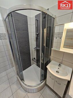 Sale of apartment 2+kk in Dalovice near Karlovy Vary on Bohatická Street, located on the…