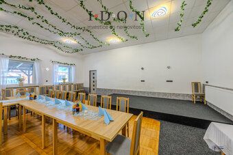 We offer you for purchase an established restaurant in Měrkovice, where it is possible to buy…