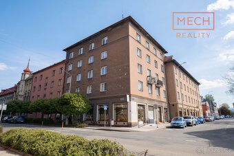 We offer for sale a brick apartment of size 2 + 1, located on Dukelská street in the district…
