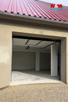 Nabízíme k podnájmu garáž o výměře 43 m² v objektu provozníc