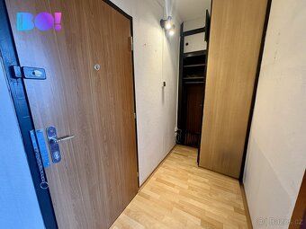 Nabízím Vám k prodeji družstevní byt o dispozici 2+1 a výměř