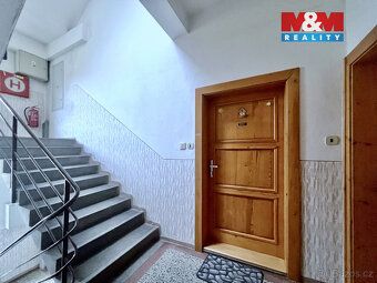 Nabízíme k prodeji byt 2+kk v centru Uherského Brodu o užitn