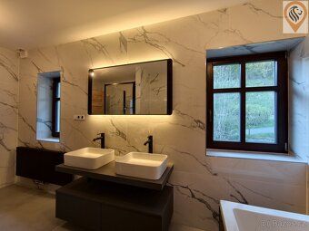 We offer for sale a spacious 4+kk apartment of 99 m² in Žacléř on the border of the Krkonoše…