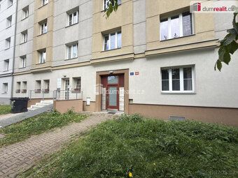 , Pronájem plně vybaveného podkrovního bytu 1+kk, 28 m² – Ús