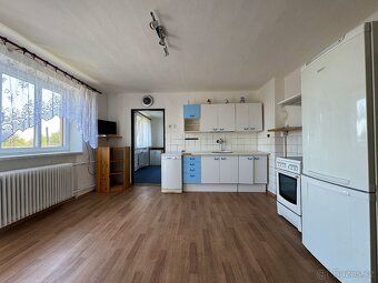 Nabízíme k prodeji rodinný dům vhodný pro komerční ubytování