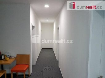 +popl. 2000, včetně internetu, Dumrealit.cz Vám zprostředkuj