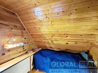 We offer for sale a partially renovated cottage with usable area of 55 sqm on a beautifully…