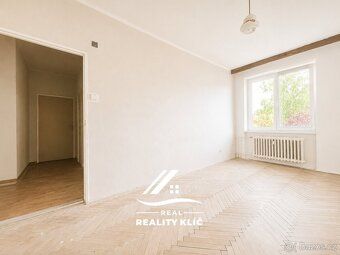 Ev.č. 00495 V zastoupení majitele nabízíme k prodeji světlý 