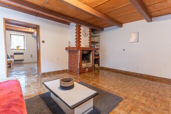 Nabízíme na prodej rodinný dům 2+1 s pozemkem 335 m² ve vina