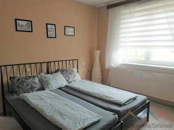 We offer for sale an exclusive family house located in local part of Zelezna village within…