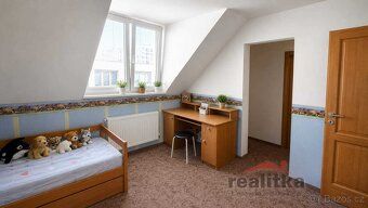 Nabízíme pronájem krásného, velkého bytu 4+kk, 140m2 v Opavě
