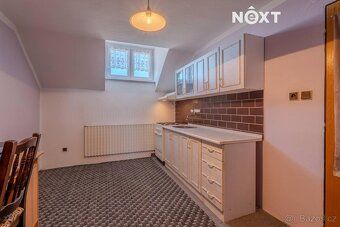 We offer you exclusively for purchase a family house with layout 5+2