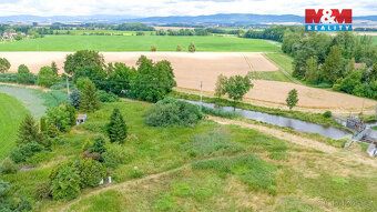 Nabízíme k prodeji pozemek k bydlení o výměře 1087m², nacház