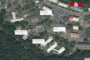 Nabízíme k prodeji prostorný byt o dispozici 3+1 a užitné pl