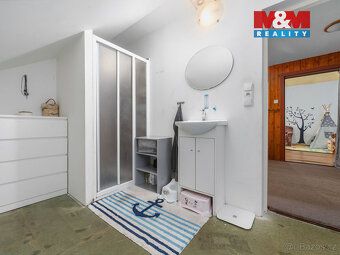We offer for sale a detached family house in a sought-after location of the village of…