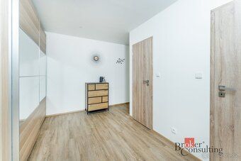 Světlý moderní byt 3+kk, Praha 8 – BohniceExkluzivně nabízím