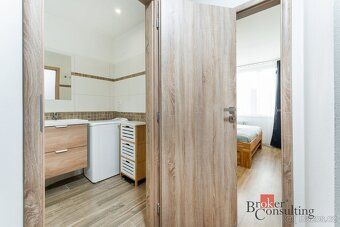 Světlý moderní byt 3+kk, Praha 8 – BohniceExkluzivně nabízím