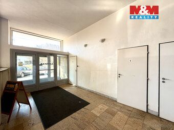 We offer for sale an established commercial property of total usable area 730 m², currently…