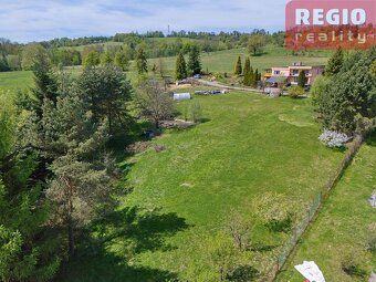 Nabízíme k prodeji krásný stavební pozemek o výměře 1 858 m2