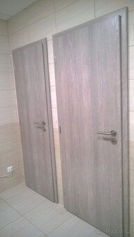 We offer an office space for rent measuring 41.80 sqm