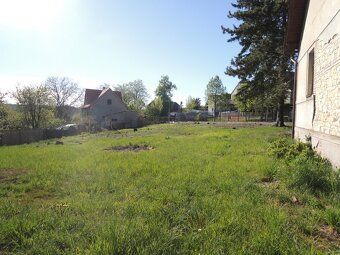 Sell one-storey family house before total reconstruction with