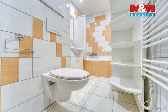 Pronájem prostorného bytu 3+1 o užitné ploše 82 m² v panelov