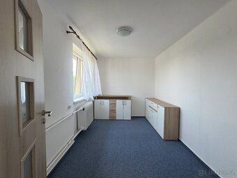We offer for sale a spacious family house in the quiet and picturesque village of Damíč, which…