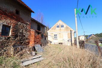 Nabízíme Vám ke koupi rodinný dům o dispozici 3+1 v malebné 