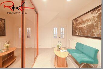 Exclusively offering for rent office space of total