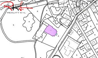 We offer for sale a two-story cultural house in the village of Chlum near