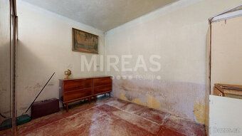 Nabízíme vám k prodej rodinný dům 2+1 v obci Dymokury, okres