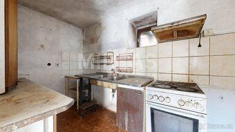 We offer for sale a family house 3+1 on land of 769 m² in