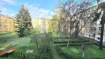 Nabízíme k prodeji prostorný byt 2+1 s užitnou plochou 76 m²
