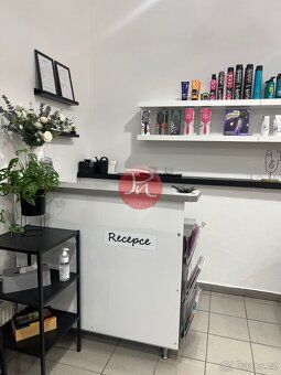 Do you want to work for yourself, build your own brand and have pleasant and professional surroundings?