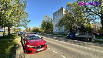Nově nabízíme k pronájmu bytu 1+kk, v přízemí panelového dom