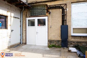 Ponukujeme na predaj atraktívny nebytový priestor o celkovej ploche 198 m², situovaný na…
