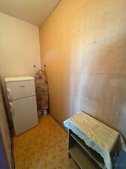 2+kk with glazed loggia and storage room Prague Hostivař (DIRECT OWNER = DO NOT CALL REALTOR!)