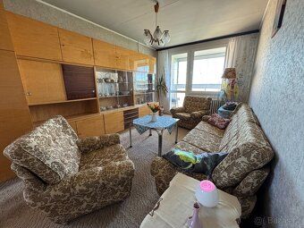 2+kk with glazed loggia and storage room Prague Hostivař (DIRECT OWNER = DO NOT CALL REALTOR!)