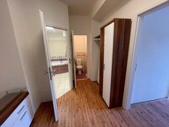 I offer for rent a 1BR apartment of 41 sqm in Ostrava-Poruba on Havlíčkovo Square.