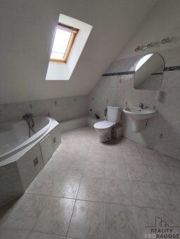 We offer rent of apartment 4+kk, located in the attic of family house in street Náchodská…