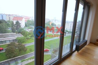 I offer for sale an apartment 5+kk with terrace + 2 parking spaces in a house owned privately.