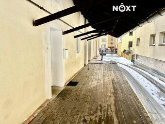 We offer for rent a renovated commercial space in central location of České Budějovice…