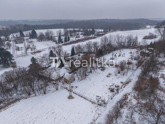 Nabízíme k prodeji pozemek o rozloze 1.649 m², nacházející s