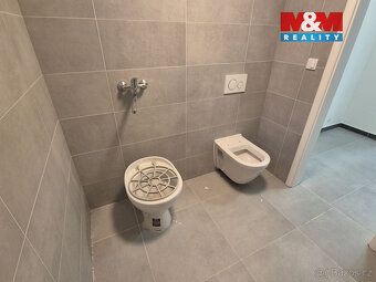 For rent newly built commercial space of size 128 sqm in Prague - west